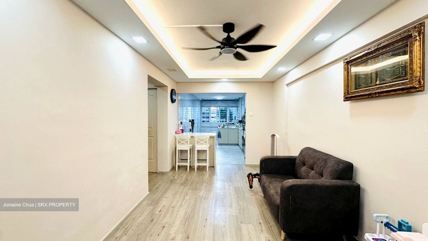 Blk 301 Serangoon Avenue 2 (Serangoon), HDB 3 Rooms #557368921
